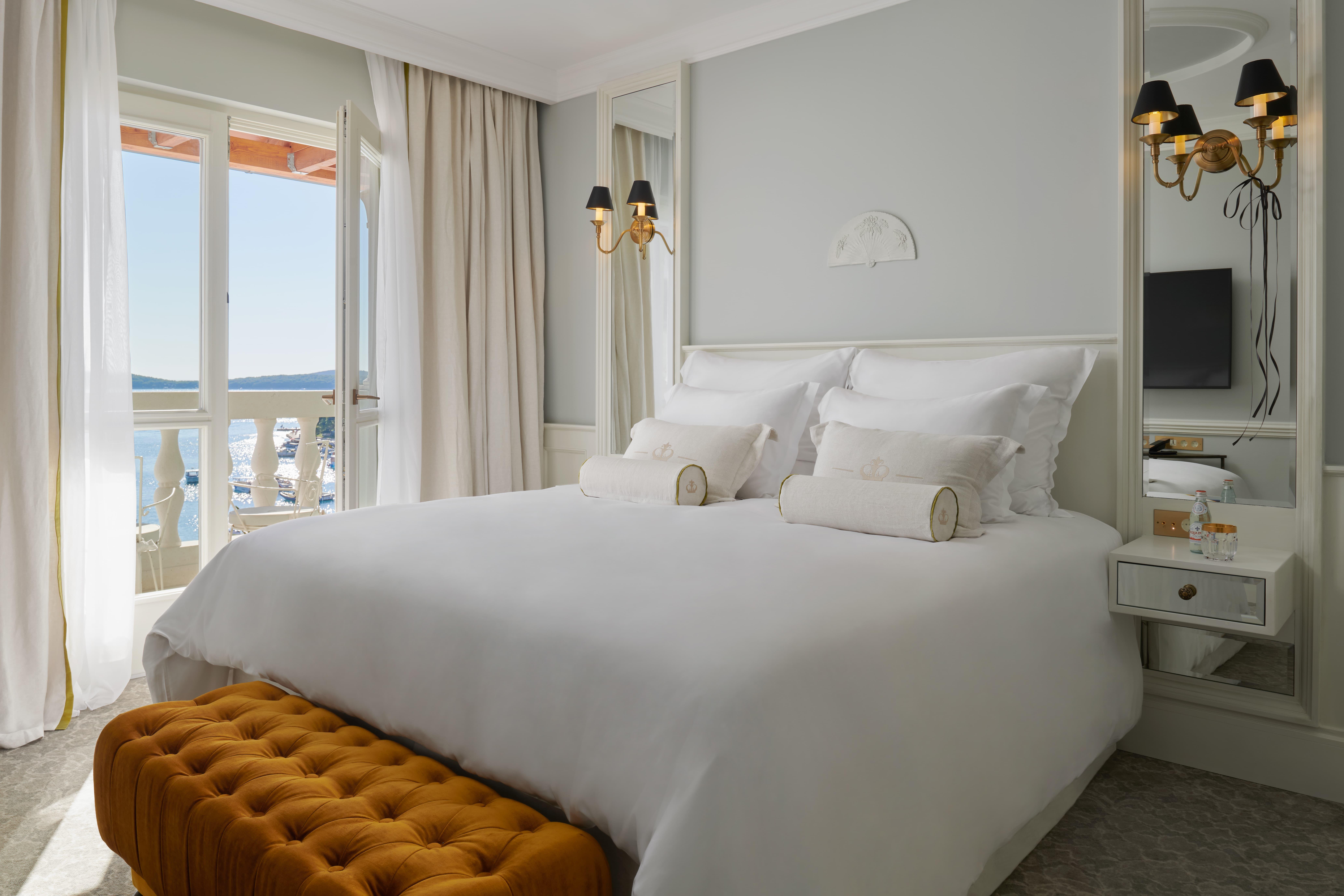 Palace Elisabeth, Hvar Heritage Hotel - The Leading Hotels Of The World Hvar Town Exterior photo