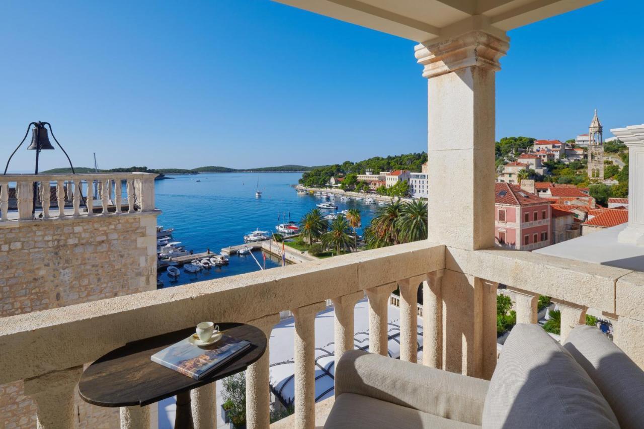 Palace Elisabeth, Hvar Heritage Hotel - The Leading Hotels Of The World Hvar Town Exterior photo