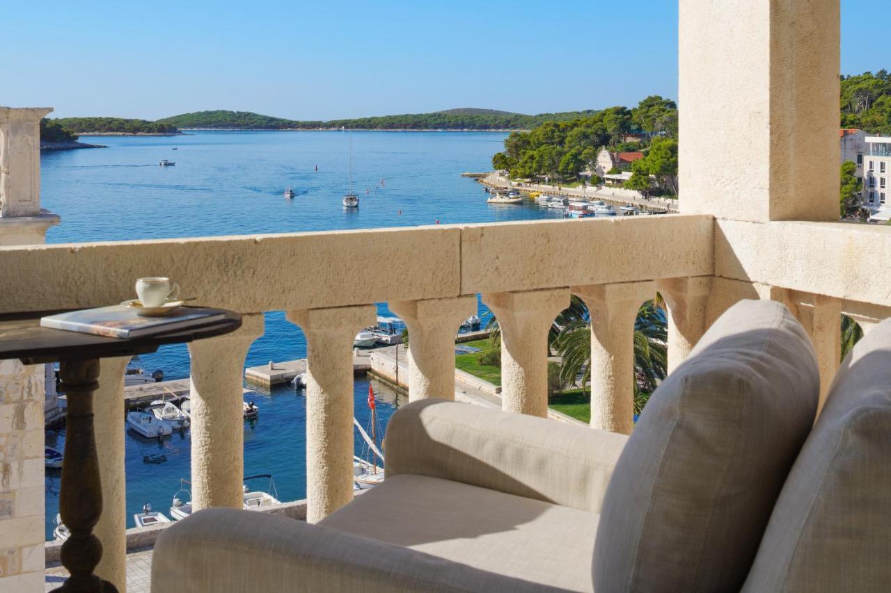 Palace Elisabeth, Hvar Heritage Hotel - The Leading Hotels Of The World Hvar Town Exterior photo
